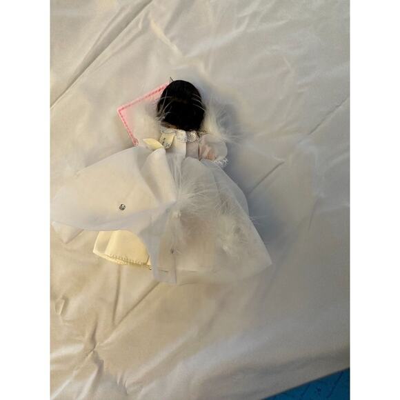 Vintage‎ Madame Alexander Snow White Doll #495, - Picture 2 of 5
